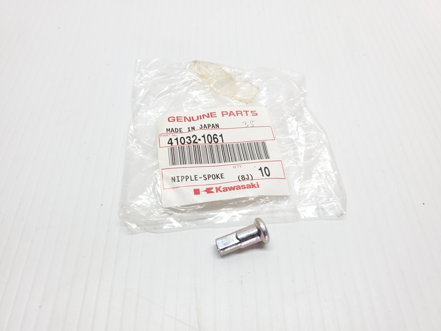 New Kawasaki KX125 KX200 Spoke Nipple 41032-1061 NOS