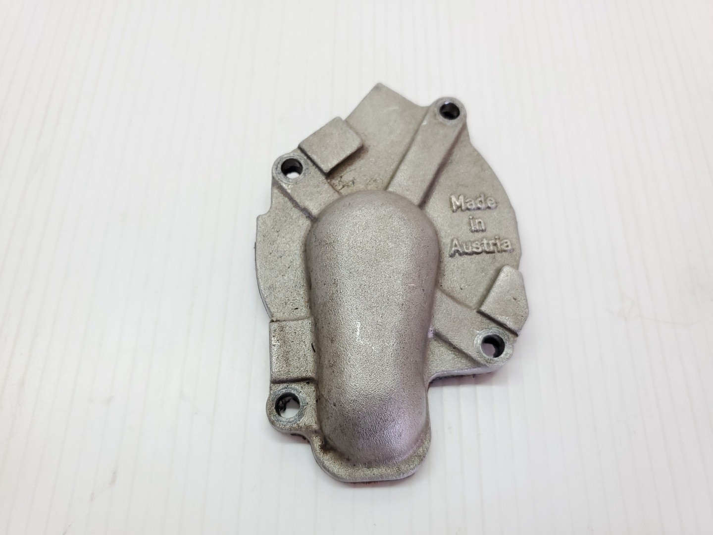 Water Pump Housing Cover 520EXC 2001 520 400 EXC KTM  00-02 #P44