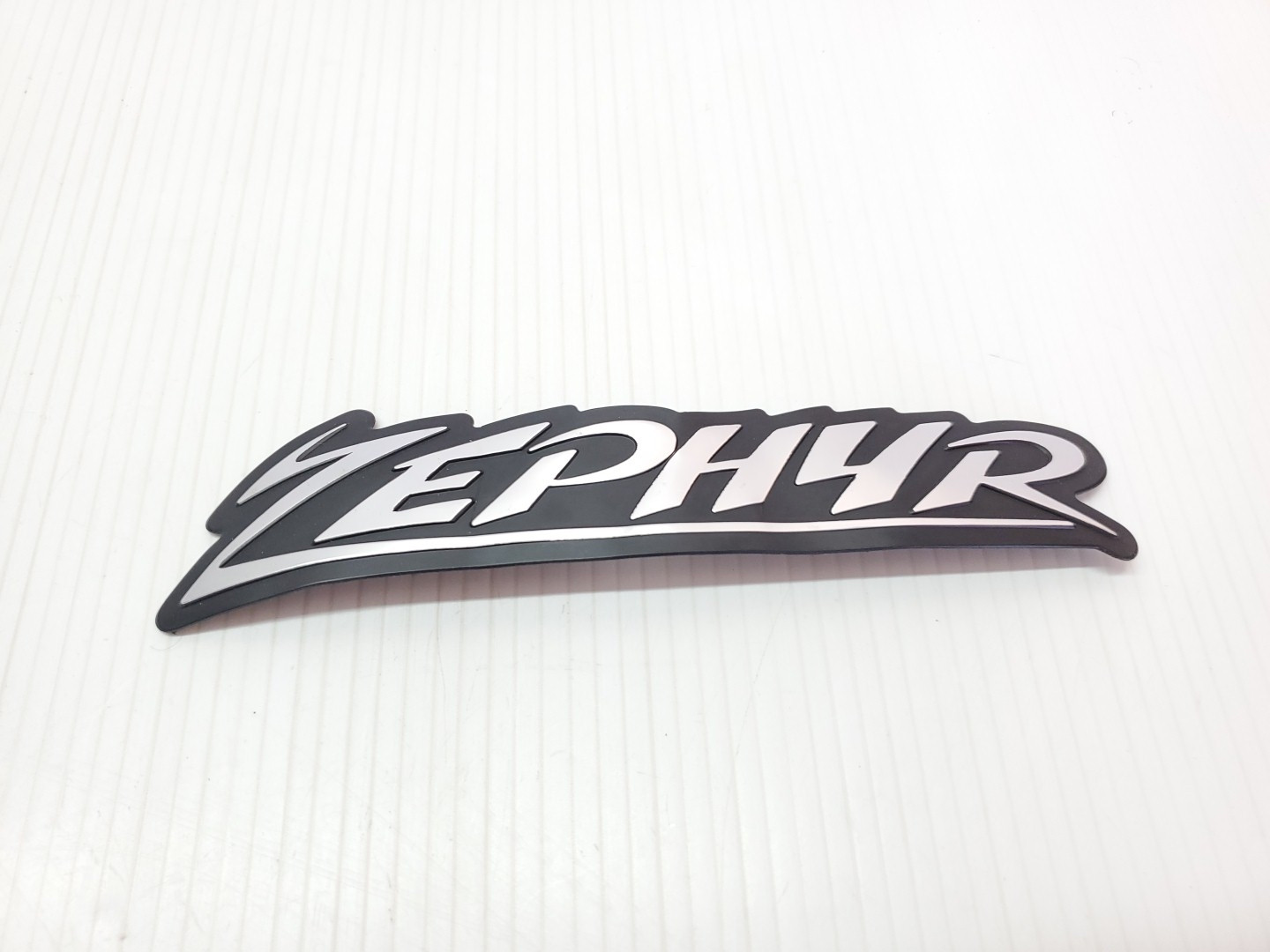 New Kawasaki Zephyr 750 Right Hand Fuel Tank Mark 56050-1601 NOS