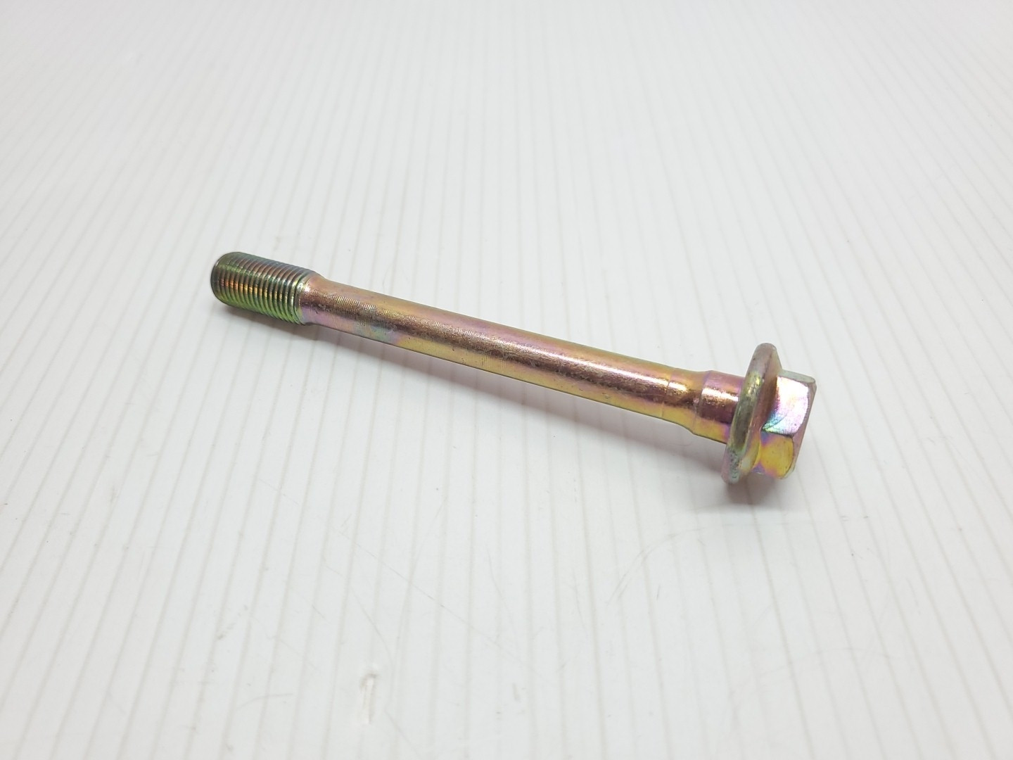 New Kawasaki Vulcan 1987-1999 12x112 Generator Bolt 92002-1901 NOS