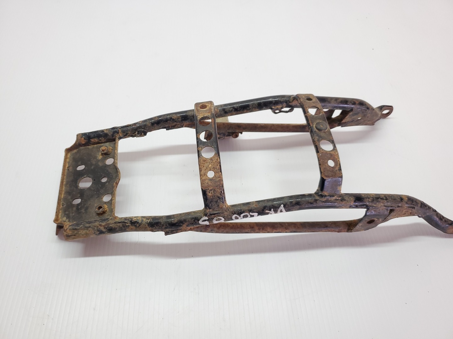 Subframe Suzuki DR200 1985 #JGES