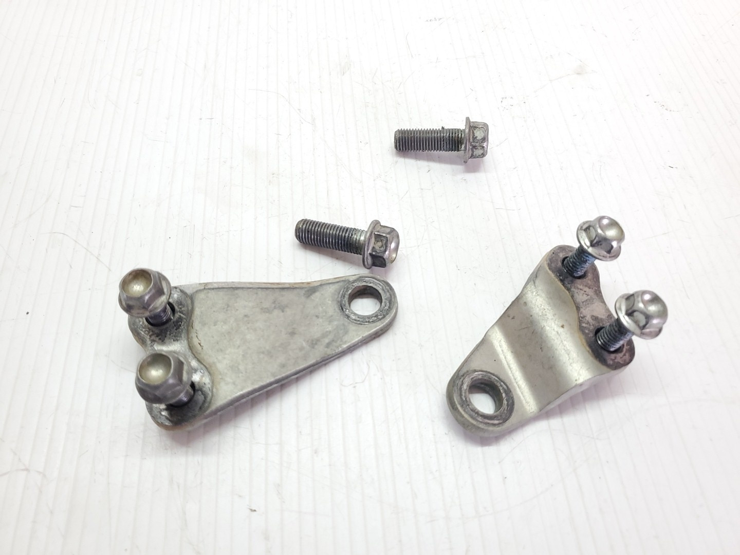 Rear Upper Engine Hangers Brackets Mounts YZ450F 2022 YZ 450 F 450F Yamaha 20-22 #846