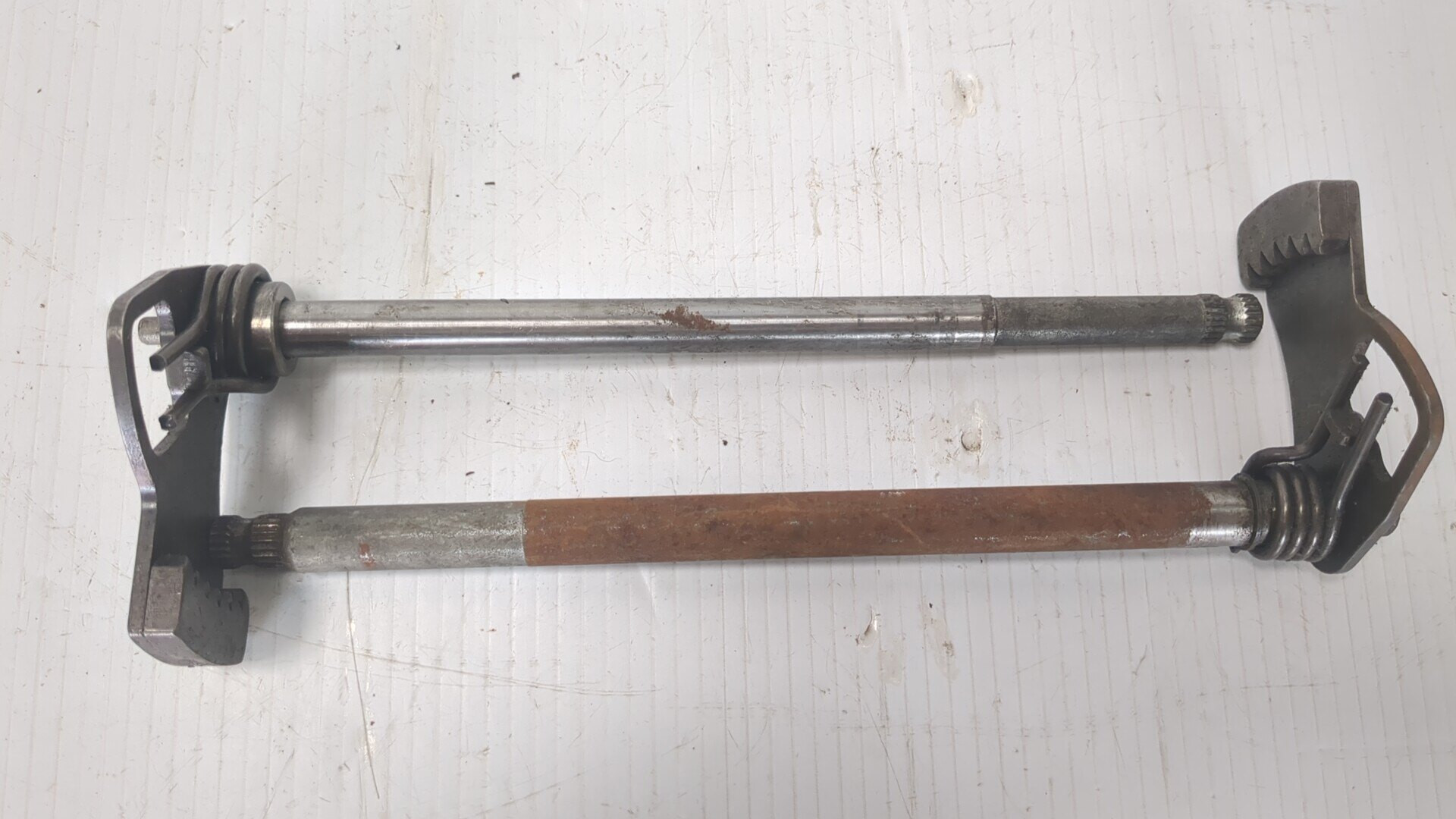Gear Change Shift Shafts Suzuki RGV250 RGV 250 Aprrox 90-92