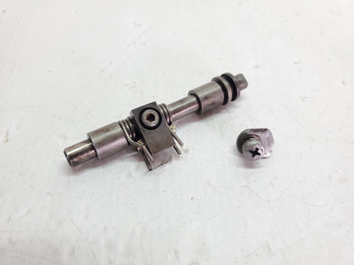 Yamaha YZ125 2003 Powervalve Shaft Assembly YZ 125 00-10 #871