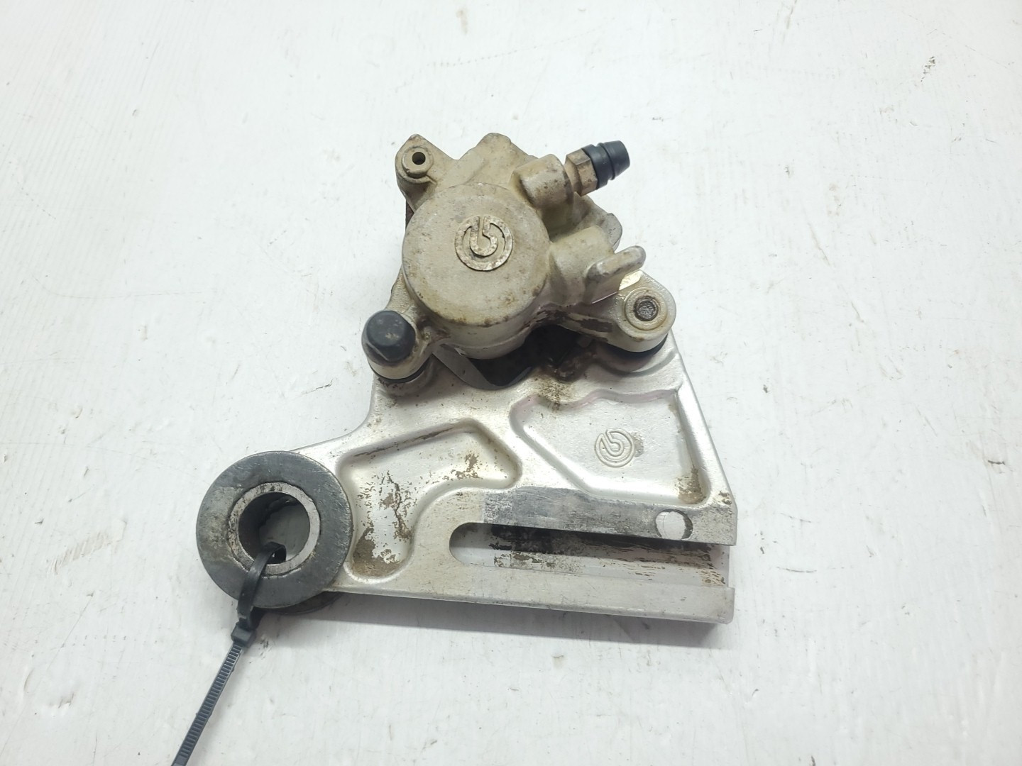 Yamaha TT600S Belgarda 1995 Brembo Rear Brake Caliper TT 600 S 95-96 #872
