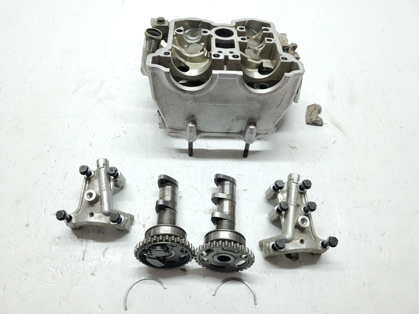 NLA  Yamaha WR450F 2005 Cylinder Head w Damage Cams Valves WR 450 F #P75