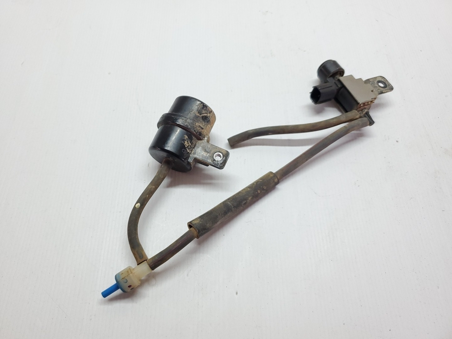 Yamaha WR250R 2013 Surge Tank & Fuel Cut Solenoid Valve WR 250 R 08-20 #874