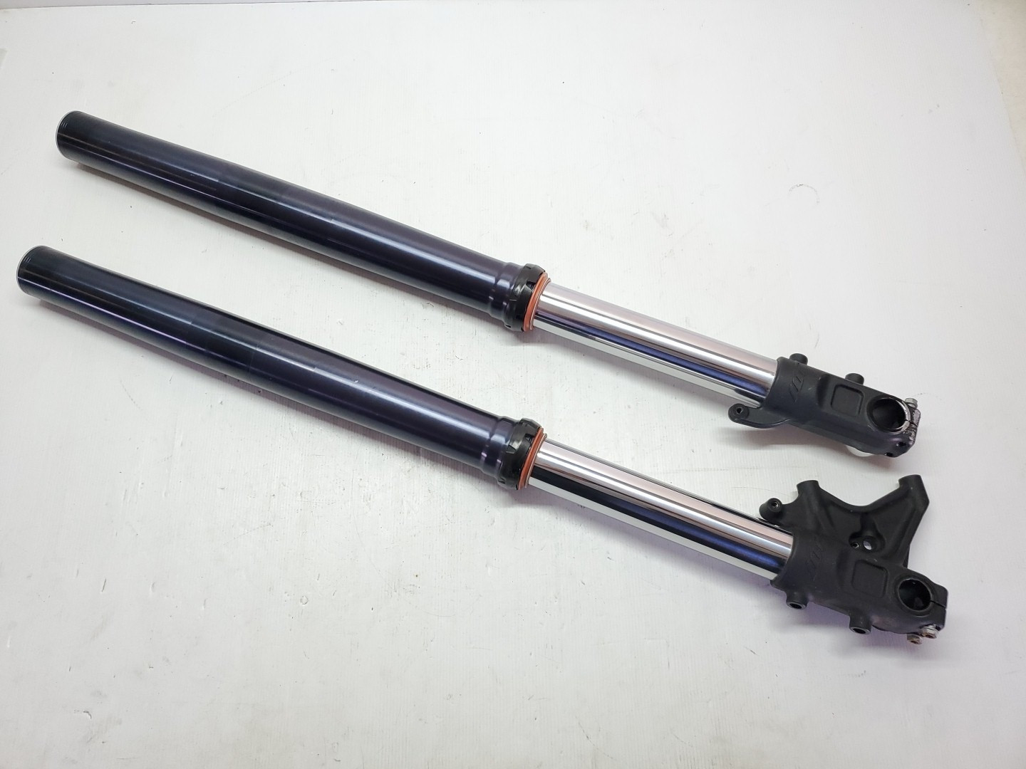 Husqvarna 701 Supermoto 2019 Forks Fork Front Suspension SM Enduro #P76