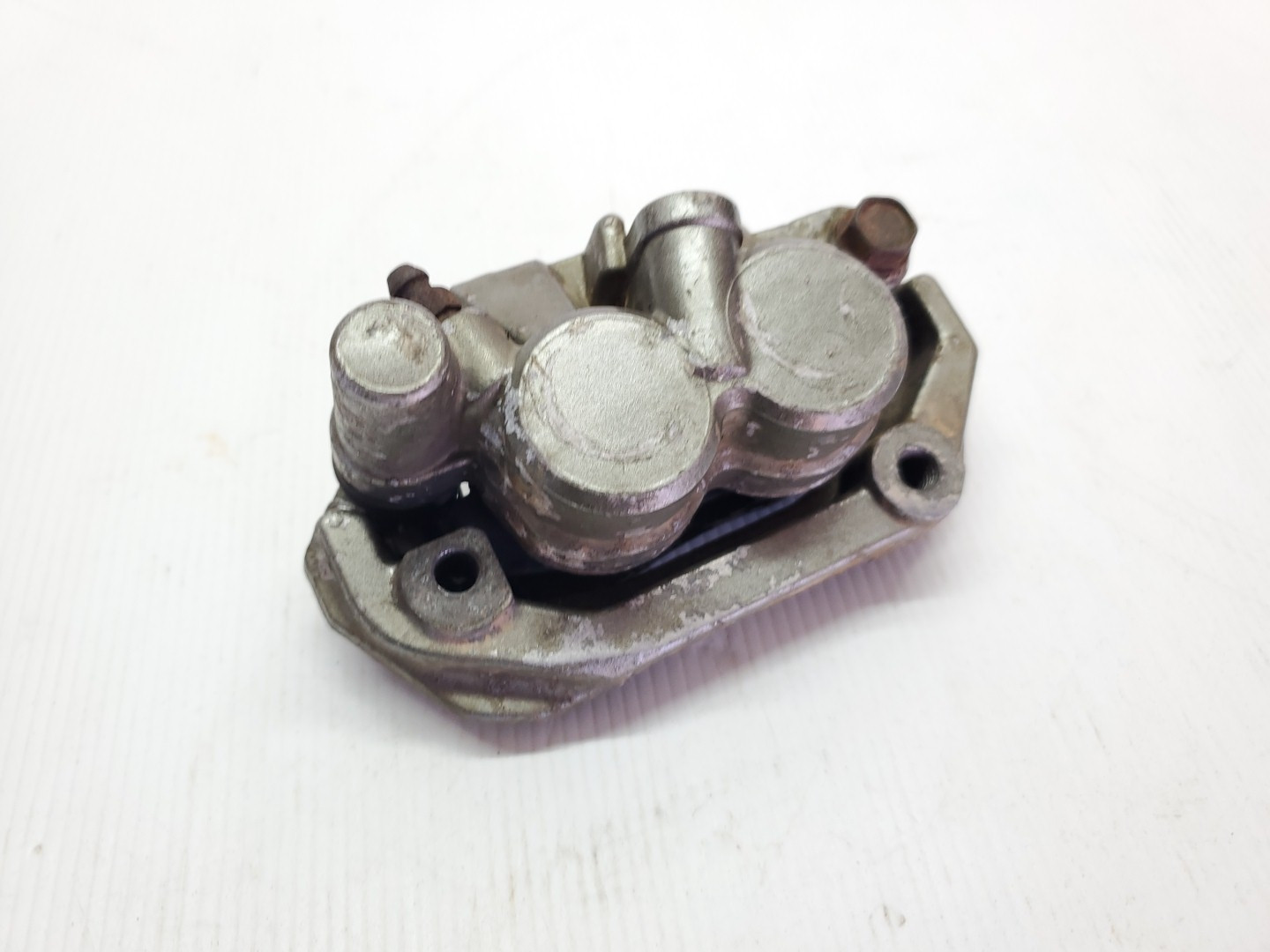 NLA Yamaha IT200 1986 Front Caliper Suit Parts Or Repair #882
