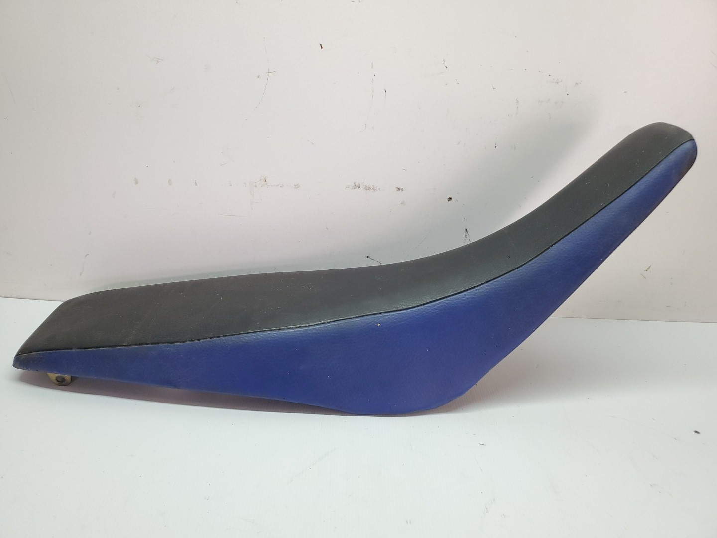 Yamaha YZ250 1999 Seat 2 YZ 125 250 98-00 #ES