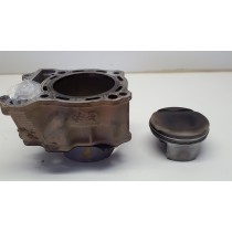 Barrel Cylinder Pot with Piston for Suzuki DRZ400E DRZ 400 E 2008 11210-29F20-0F0