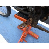 Footpegs Foot Pegs Rests to suit Yamaha RT100 RT 100