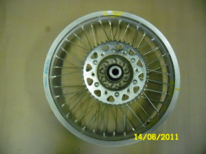Yamaha YZ 450 YZ450 F YZ450F 250 Rear Hub Spokes 01-07