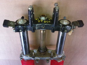 Triple Clamps Steering Stem Tree to suit Yamaha TT250 TT 250 350
