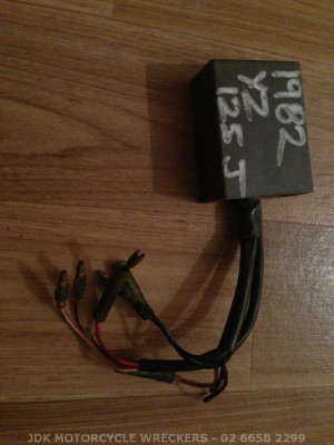 Yamaha YZ125J YZ125 YZ 125 J  82 CDI Unit Ignition Igniter Black Box