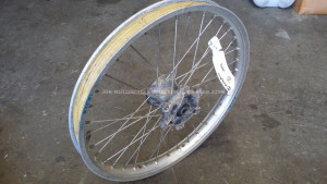 Front Wheel Hub Spokes Rim off a Husqvarna CR WR TE 125 250 400 430 1992 92
