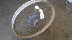 Front Wheel Hub Spokes Rim off a Husqvarna WR125 WR 125 1981 81