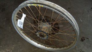 Front Wheel Hub Spokes Rim off a Kawasaki KLR250 KLR 250 600 1986 86