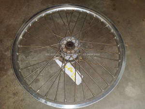 Front Wheel Hub Spokes Rim Off A KTM 1997 97 SX EXC EGS GS