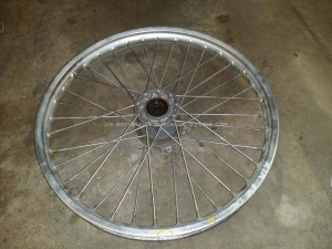 Front Wheel Hub Spokes Rim Off A KTM 540SXC 540 SXC LC4 1998 98