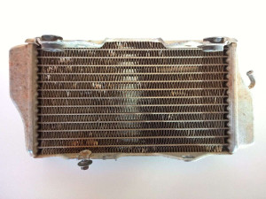 Left Radiator for Honda CRF450R CRF 450 R 2004 04 19015-MEB-673
