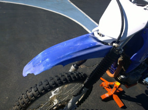 Front Fender Mudguard Mud Guard for Yamaha TTR230 TTR TT-R 230 2004 04