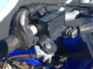 Front Brake Master Cylinder for Yamaha TTR230 TTR TT-R 230 2004 04