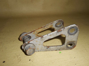 Engine Mount Mounts For Kawasaki KDX200 KDX 200 1990 Road Trail