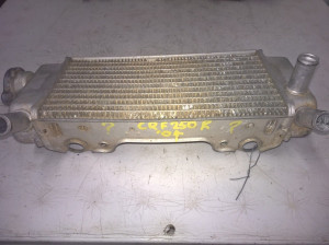Right Radiator for Honda CRF250R CRF 250 R 2004 04