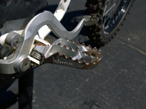 Footpegs Foot Pegs Rests for Husqvarna TC250 TC 250 TE 2010 10