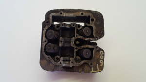 YAMAHA TT600 TT 600 Cylinder Head Valves 1980s Era