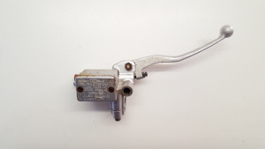 Front Master Cylinder Suzuki DRZ250 2002 Brake Lever DRZ 250 2001-2015 #59600-44E30