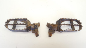 Left & Right Footpeg Yamaha WR250Z WR 250 1998 Foot Peg Stand