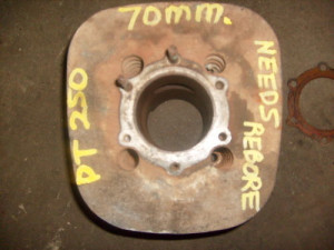 Yamaha DT250 DT 250 Barrel Cylinder Jug Pot 1m100