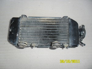Yamaha DT230 DT 230 1999 99 Right Radiator Water Cooler Parts Bits