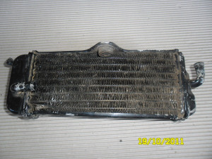 Yamaha YZ250 YZ 250 1995 95 Left Radiator Water Cooler Parts Bits Rough