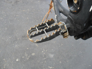 Suzuki RM125 RM 125 2001 01 Footpegs