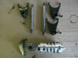 KTM 520EXC 520 EXC SX 400 450 525  02 Gear Shift Drum Selector Forks Shaft Rail