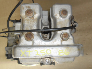 Yamaha XT250 XT 250 250XT 86 Rocker Cover Tappet Cam