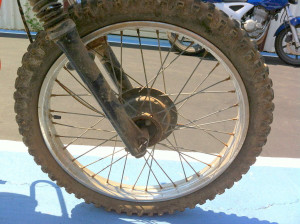 Front Wheel to suit Suzuki DF125 DF 125 1985 85