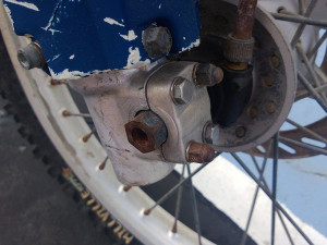 Front Axle Spindle Shaft Bolt to suit Yamaha WR200 WR 200 2 Stroke 1992 92