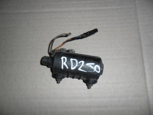Ignition Coil Spark Coil For Yamaha RD250 RD 250 AT2 AT 2 CM11-50 254823106000