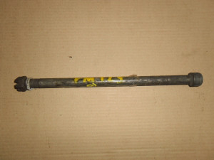 Front Axle spindle shaft to suit Suzuki RM125 RM 125