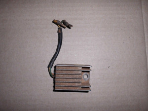 Regulator Rectifier For Honda XL350 XL 350 SH557B-12