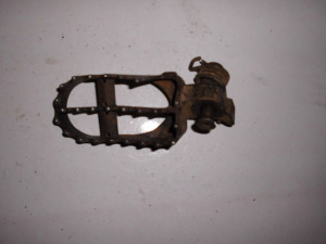 Footpeg Foot Peg RHS Rests for Honda CR125 CR 125 1995 - 1997 95 97
