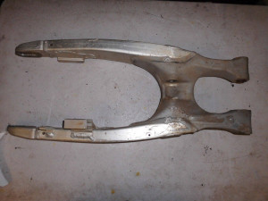 Swingarm Rear Suspension Swing Arm for Yamaha YZ250 YZ 250 2003 Bad bearings