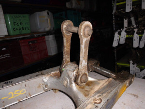 Swing Arm Linkage Swingarm Kawasaki KX250 KX 250 1990 Dog Bones Good