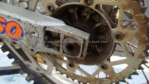 Rear Axle Spindle off a Kawasaki KX250 KX 250 125 1995