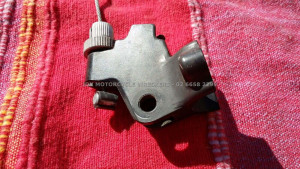 Clutch Lever + Mount off a Honda XR250L XR 250 L 2007