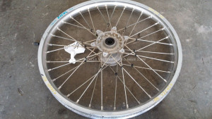 Front Wheel Hub Spokes Rim off a  Yamaha YZ450F YZF 450 2006 06 250